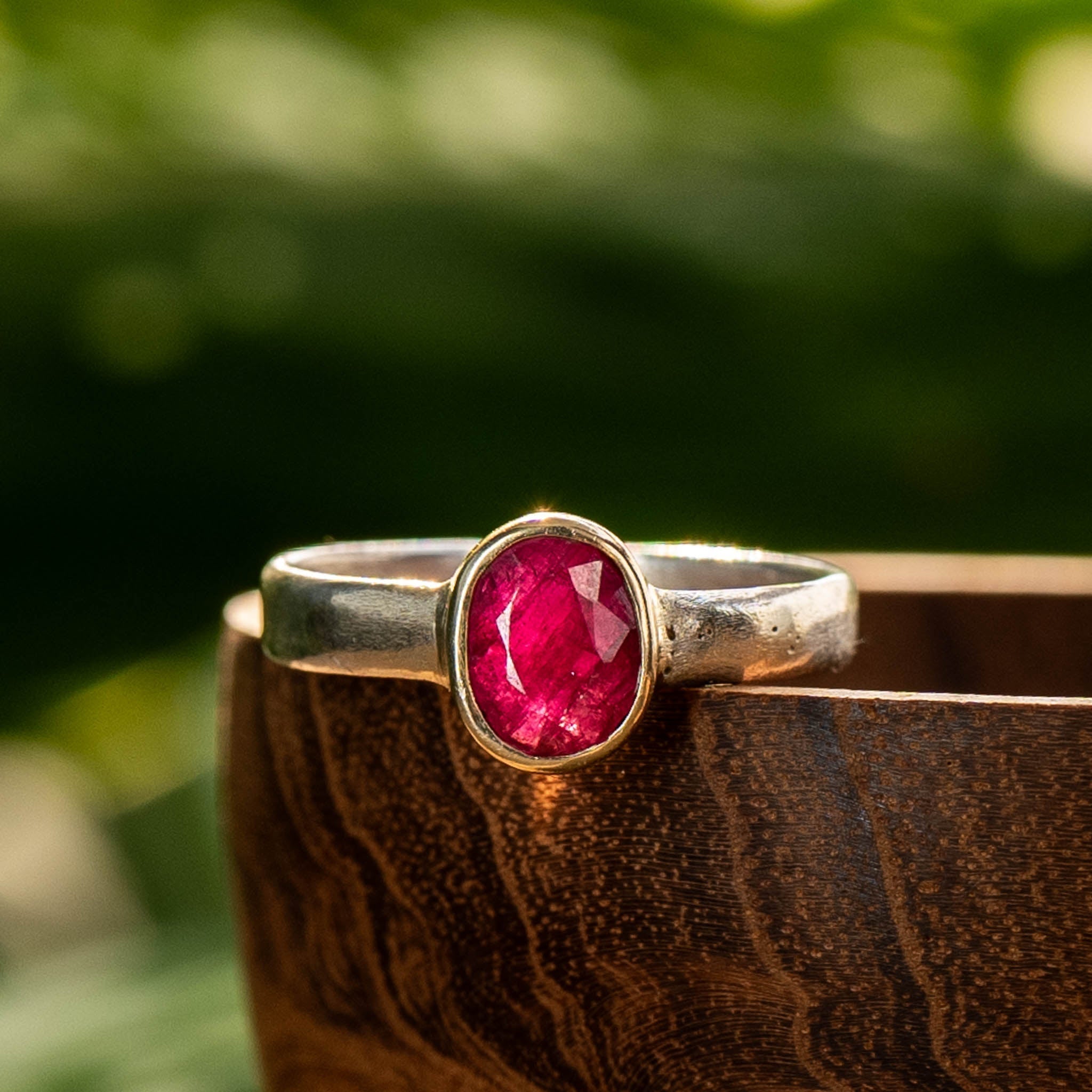 Ruby Gemstone Guide: Meaning, History, and Best Ruby Jewelry for Engagement Rings & Healing Energy